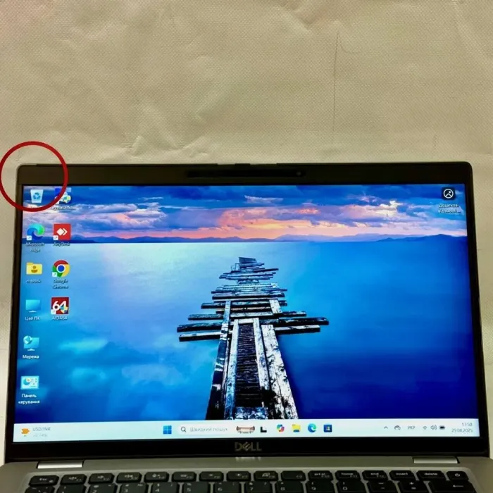 Ультрабук Б-клас Dell Latitude 5420 / 14" (1920x1080) IPS Touch / Intel Core i7-1185G7 (4 (8) ядра по 3.0 - 4.2 GHz) / 32 GB DDR4 / 512 GB SSD / Intel Iris X Graphics / WebCam / Windows 11 Pro б/в - зображення 3