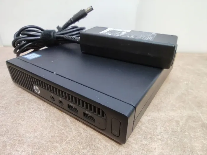 Неттоп HP 260 G2 Desktop Mini USFF / Intel Core i3-6100U (2 (4) ядра по 2.3 GHz) / 8 GB DDR4 / 120 GB SSD / Intel HD Graphics 520 б/в - зображення 3