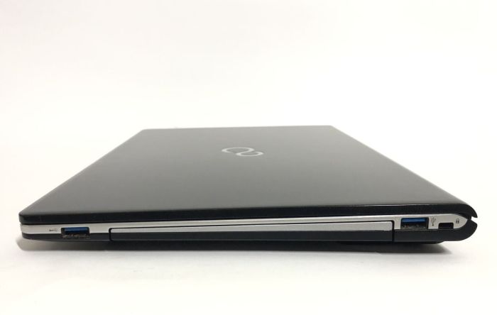 Ноутбук Б-клас Fujitsu LifeBook E756 / 15.6" (1920x1080) IPS / Intel Core i5-8250U (4 (8) ядра по 1.6 - 3.4 GHz) / 8 GB DDR4 / 256 GB SSD / Intel UHD Graphics 620 / WebCam / Win 10 Pro б/в - зображення 5