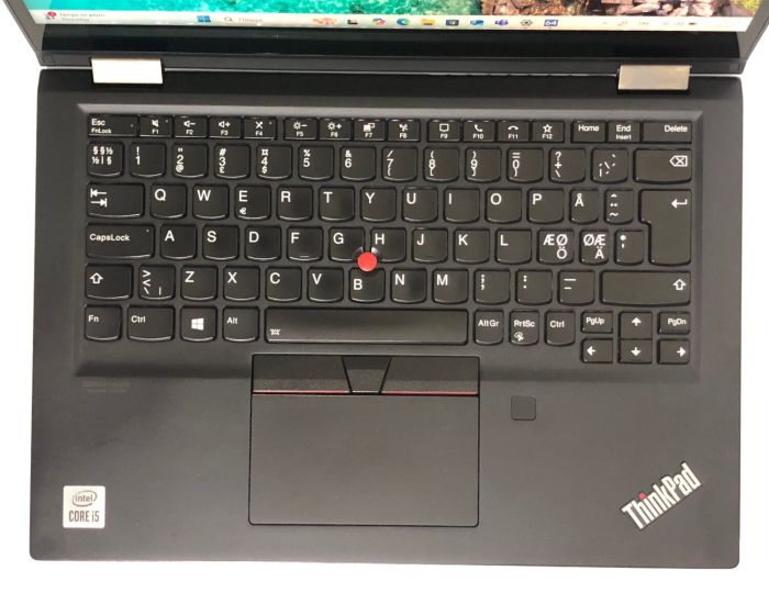 Ультрабук-трансформер Б-клас Lenovo ThinkPad X13 Yoga G1 / 13.3" (1920x1080) IPS Touch / Intel Core i5-10210U (4 (8) ядра по 1.6 - 4.2 GHz) / 8 GB DDR4 / 256 GB SSD / Intel UHD Graphics / WebCam / Win 10 Pro б/в - зображення 8