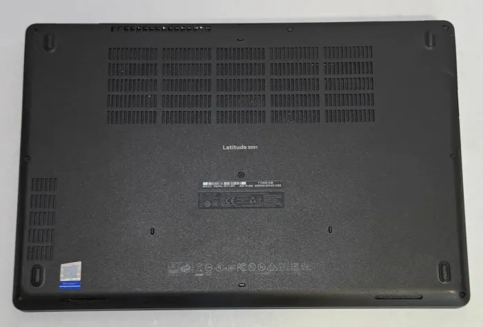 Ноутбук Dell Latitude 5591 / 15.6" (1920x1080) IPS / Intel Core i7-8850H (6 (12) ядер по 2.6 - 4.3 GHz) / 16 GB DDR4 / 256 GB SSD / nVidia GeForce MX130, 2GB DDR5, 64-bit / WebCam б/в - зображення 6