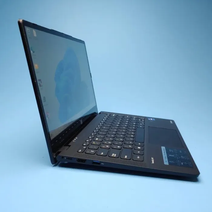 Ультрабук Gateway GWTC71427-BK / 14.1" (1920x1080) IPS Touch / Intel Core i7-1255U (10 (12) ядер по 3.5 - 4.7 GHz) / 8 GB DDR4 / 512 GB SSD / Intel Iris Xe Graphics / WebCam / Win 11 Home б/в - зображення 4