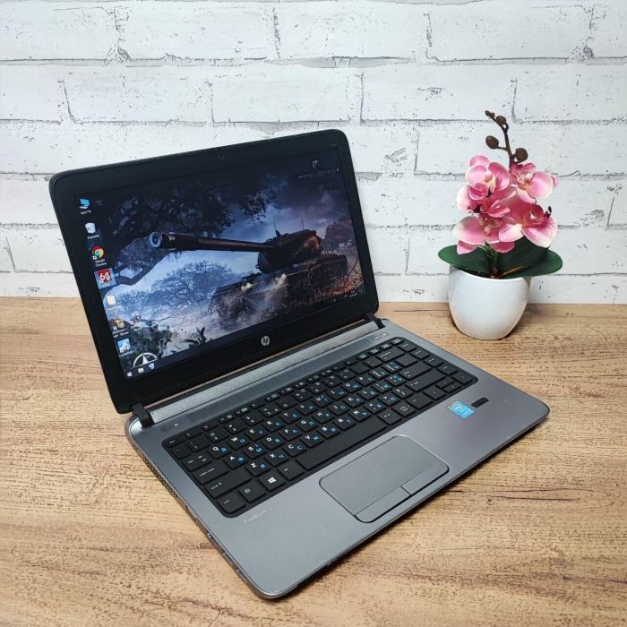 Ноутбук HP ProBook 430 G2 / 13.3" (1366x768) TN / Intel Core i3-4030U (2 (4) ядра по 1.9 GHz) / 8 GB DDR3 / 128 GB SSD / Intel HD Graphics 4400 / WebCam б/в - зображення 3