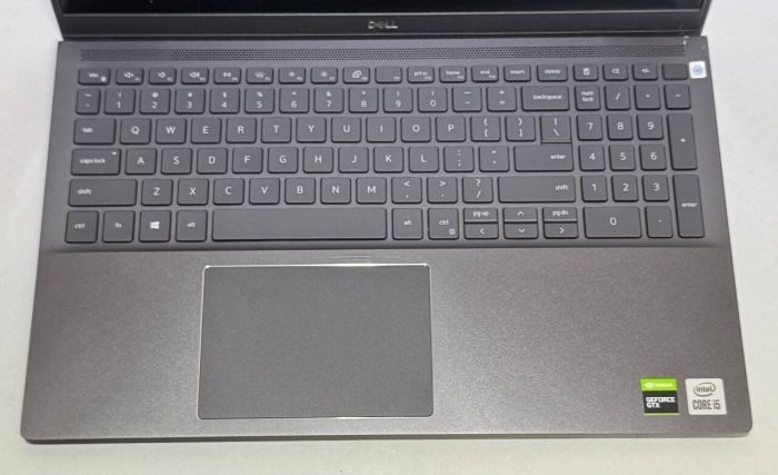 Ігровий ноутбук Dell Vostro 7500 / 15,6" (1920x1080) IPS / Intel Core i5-10300H (4 (8) ядра по 2,5 - 4,5 ГГц) / 16 ГБ DDR4 / 256 ГБ SSD + 256 ГБ SSD / nVidia GeForce GTX 1650, 4 ГБ GDDR5, 128-біт / Веб-камера б/в - зображення 3