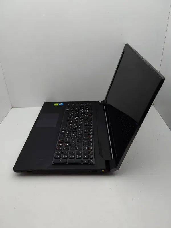 Ноутбук Lenovo V580 / 15.6" (1366x768) TN / Intel Core i5-2540M (2 (4) ядра по 2.6 - 3.3 GHz) / 6 GB DDR3 / 750 GB HDD / nVidia GeForce GT 640, 2 GB DDR3, 64-bit / WebCam б/в - зображення 6
