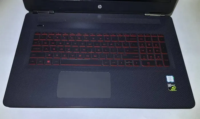 Ігровий ноутбук HP Omen 17-w253dx / 17.3" (1920x1080) IPS / Intel Core i7-7700HQ (4 (8) ядра по 2.8 - 3.8 GHz) / 16 GB DDR4 / 256 GB SSD + 500 GB HDD / nVidia GeForce GTX 1050 Ti, 4 GB GDDR5, 128-bit / WebCam б/в - зображення 3
