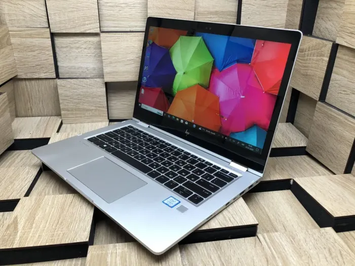 Ноутбук-трансформер HP EliteBook x360 1030 G2 / 13.3" (1920x1080) IPS Touch / Intel Core i5-7200U (2 (4) ядра по 2.5 - 3.1 GHz) / 8 GB DDR4 / 256 GB SSD M.2 / Intel HD Graphics 620 / WebCam б/в - зображення 3