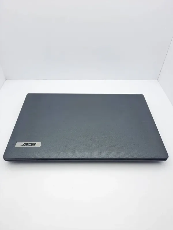 Ноутбук Б-клас Acer Aspire 5733Z/ 15.6" (1366x768) TN / Intel Core i3-330M (2 (4) ядра по 2.13 GHz) / 4 GB DDR3 / 500 GB HDD / Intel HD Graphics / WebCam б/в - зображення 5