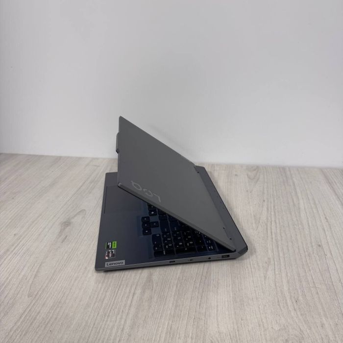 Ігровий ноутбук Lenovo LOQ 15ARP9 / 15,6" (1920x1080) IPS / AMD Ryzen 5 7235HS (4 (8) ядра по 3,2 - 4,2 ГГц) / 12 ГБ DDR5 / 512 ГБ SSD NVMe / nVidia GeForce RTX 4050, 6 ГБ GDDR6, 96-біт / Веб-камера б/в - зображення 7