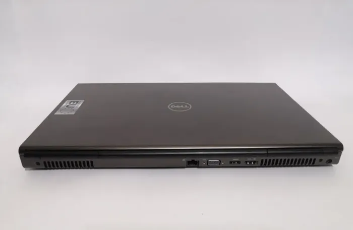 Мобільна робоча станція Dell Precision M6700 / 17.3" (1920x1080) TN / Intel Core i7-3720QM (4 (8) ядра по 2.6 - 3.6 GHz) / 8 GB DDR3 / 256 GB SSD / nVidia Quadro K3000M, 2 GB GDDR5, 256-bit / Win 10 Pro б/в - зображення 3