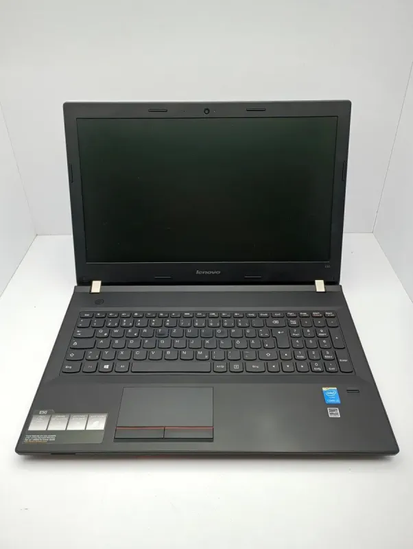 Ноутбук Lenovo E50-80 / 15.6" (1366x768) TN / Intel Core i3-5005U (2 (4) ядра по 2.0 GHz) / 6 GB DDR3 / 500 GB HDD / Intel HD Graphics 5500 / WebCam б/в - зображення 2