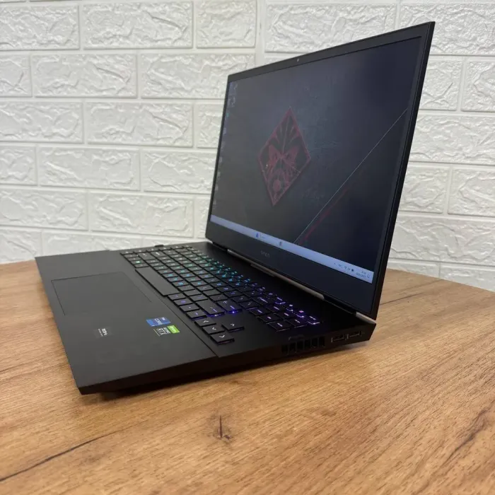 Ігровий ноутбук HP Omen 17-ck1020nr / 17.3" (2560x1440) IPS / Intel Core i7-12700H (14 (20) ядер по 2.3 - 4.7 GHz) / 16 GB DDR5 / 1000 GB SSD / nVidia GeForce RTX 3070 Ti, 8 GB GDDR6, 256-bit / WebCam б/в - зображення 5