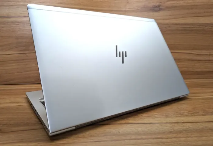 Ультрабук HP EliteBook 850 G6 / 15.6" (1920x1080) IPS / Intel Core i5-8365U (4 (8) ядра по 1.6 - 4.1 GHz) / 16 GB DDR4 / 512 GB SSD / Intel UHD Graphics / WebCam / Fingerprint / Windows 10 б/в - зображення 7