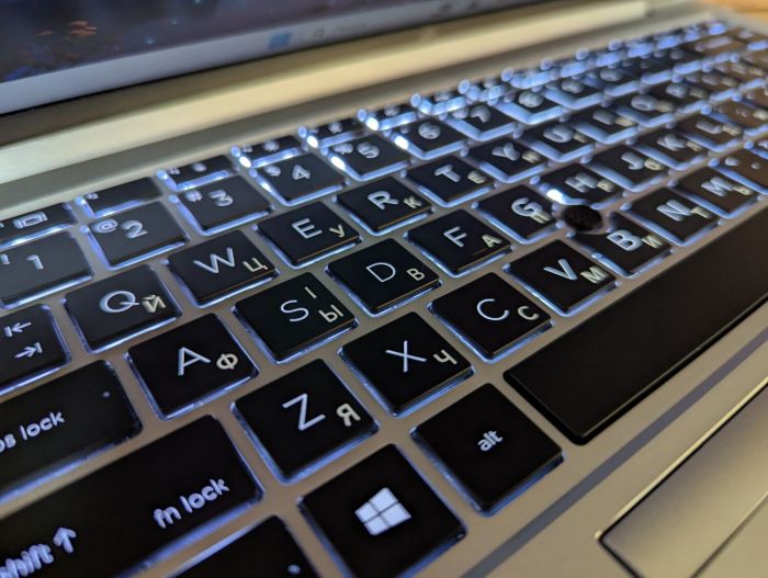 Ультрабук HP EliteBook 840 G7 / 14" (1920x1080) IPS / Intel Core i7-10610U (4 (8) ядра по 1.8 - 4.9 GHz) / 16 GB DDR4 / 512 GB SSD / Intel UHD Graphics / TouchID / WebCam / Windows 10 б/в - зображення 6