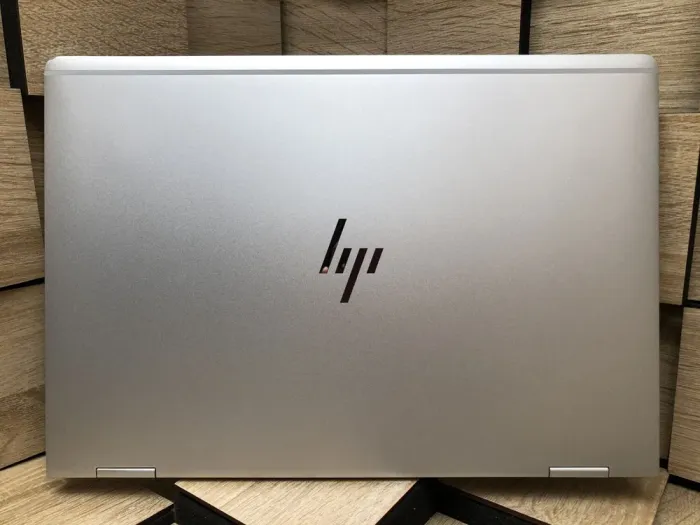 Ноутбук-трансформер HP EliteBook x360 1030 G2 / 13.3" (1920x1080) IPS Touch / Intel Core i5-7200U (2 (4) ядра по 2.5 - 3.1 GHz) / 8 GB DDR4 / 256 GB SSD M.2 / Intel HD Graphics 620 / WebCam б/в - зображення 5