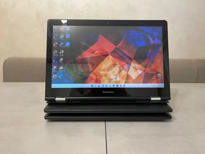 Ноутбук-трансформер Lenovo IdeaPad Flex 3-1580 / 15.6" TN / Core i5-6200U (2(4) ядра по 2.3-2.8 GHz) / 8GB DDR3 / 240GB SSD / HD Graphics 520 / WebCam / HDMI б/в - зображення 5