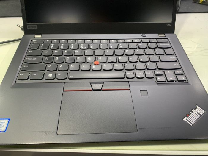 Ультрабук Б-клас Lenovo ThinkPad X390 / 13.3" (1920x1080) IPS Touch / Intel Core i5-8365U (4 (8) ядра по 1.6 - 4.1 GHz) / 16 GB DDR4 / 240 GB SSD / Intel UHD Graphics / WebCam б/в - изображение 6