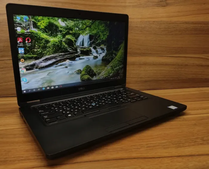 Ультрабук Б-клас Dell Latitude 5480 / 14" (1366x768) TN / Intel Core i5-7200U (2 (4) ядра по 2.5 - 3.1 GHz) / 8 GB DDR4 / 240 GB SSD / Intel HD Graphics 620 / WebCam / Win 10 б/в - зображення 4