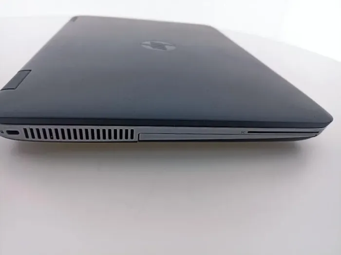 Ультрабук HP ProBook 640 G2 / 14" (1920x1080) TN / Intel Core i5-6200U (2 (4) ядра по 2.3 - 2.8 GHz) / 8 GB DDR4 / 240 GB SSD / Intel HD Graphics 520 / WebCam б/в - зображення 3