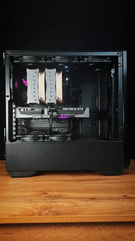 Збірка на замовлення: ігровий Lian-Li Lancool III Black Tower / AMD Ryzen 7 9800X3D (8 (16) ядер по 4,7 - 5,2 ГГц) / 64 ГБ DDR5 / 2000 ГБ SSD M.2 / nVidia GeForce RTX 5080, 16 ГБ GDDR7, 256-біт / 850 Вт б/в - зображення 3