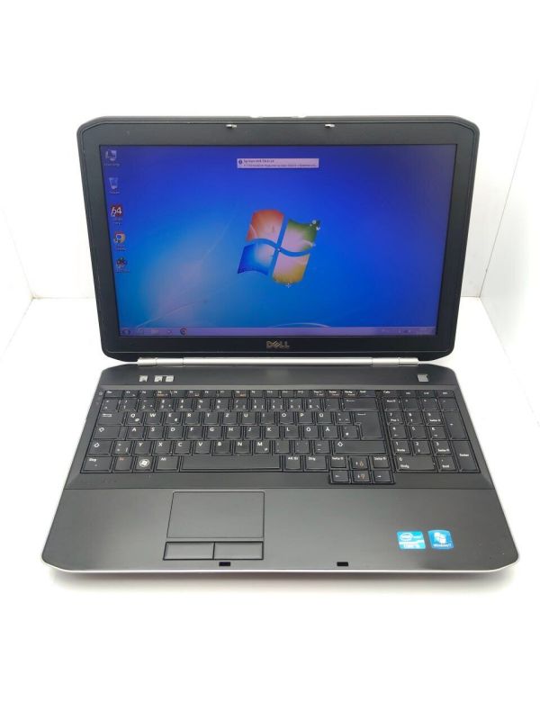 Ноутбук Dell Latitude E6520 / 15.6" (1366x768) TN / Intel Core i5-2430M (2 (4) ядра по 2.4 - 3.0 GHz) / 6 GB DDR3 / 500 GB HDD / Intel HD Graphics 3000 б/в - зображення 2
