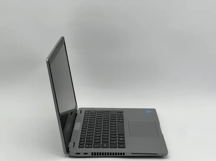 Ультрабук Dell Latitude 5420 / 14" (1920x1080) IPS / Intel Core i3-1125G4 (4 (8) ядра по 2.0 - 3.7 GHz) / 16 GB DDR4 / 512 GB SSD / Intel UHD Graphics / WebCam б/в - зображення 3