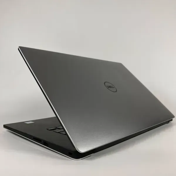 Ігровий ноутбук Dell XPS 15 9550 / 15.6" (1920x1080) IPS / Intel Core i7-6700HQ (4 (8) ядра по 2.6 - 3.5 GHz) / 16 GB DDR4 / 512 GB SSD / nVidia GeForce GTX 960M, 2 GB GDDR5, 128-bit / HDMI б/в - зображення 7