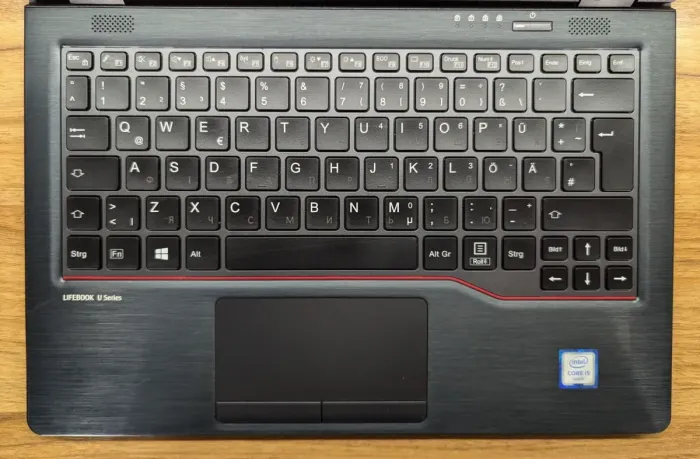 Нетбук Fujitsu U727 / 12.5" (1920x1080) IPS / Intel Core i5-6200U (2 (4) ядра по 2.3 - 2.8 GHz) / 8 GB DDR4 / 256 GB SSD / Intel HD Graphics 520 / WebCam / Windows 10 б/в - зображення 3