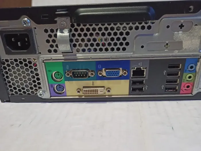 Системний блок Acer Veriton X2611G SFF / Intel Core i5-2500 (4 ядра по 3.3-3.7 GHz) / 8GB DDR3 / 500GB HDD / HD Graphics 2000 / DVD-RW / Win 7 б/в - зображення 3