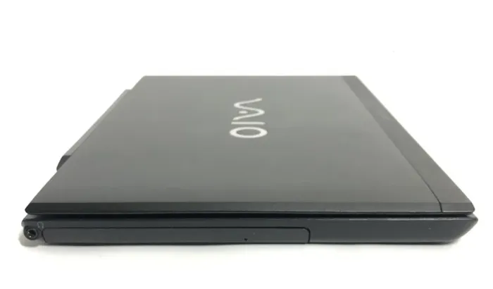 Ноутбук Б-клас Sony Vaio VPC-SB1A9E / 13.3" (1366x768) TN / Intel Core i7-2620M (2 (4) ядра по 2.7 - 3.4 GHz) / 8 GB DDR3 / 128 GB SSD / AMD Radeon HD 6630M, 1 GB GDDR3, 128-bit / WebCam / DVD-ROM / Win 10 Pro б/в - зображення 5