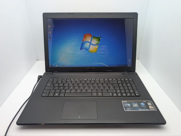 Ноутбук Asus F75A / 17.3'' (1600x900) TN / Intel Pentium B980 (2 ядра по 2.4 GHz) / 8 GB DDR3 / 500 GB HDD / Intel Graphics / WebCam / DVD-ROM б/в - зображення 2