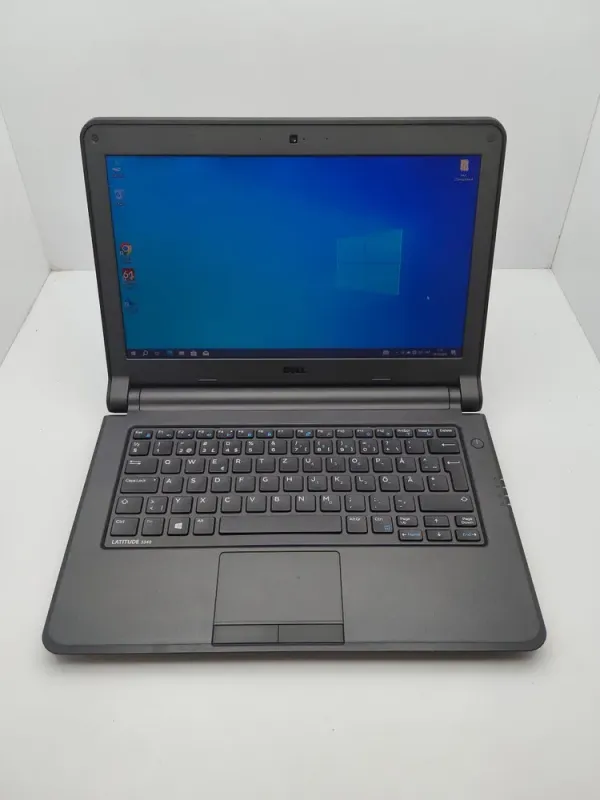 Ноутбук Dell Latitude 3340 / 13.3" (1366x768) TN / Intel Core i3-4030U (2 (4) ядра по 1.90 GHz) / 8 GB DDR3 / 500 GB HDD / Intel HD Graphics 4400 / WebCam б/в - зображення 2