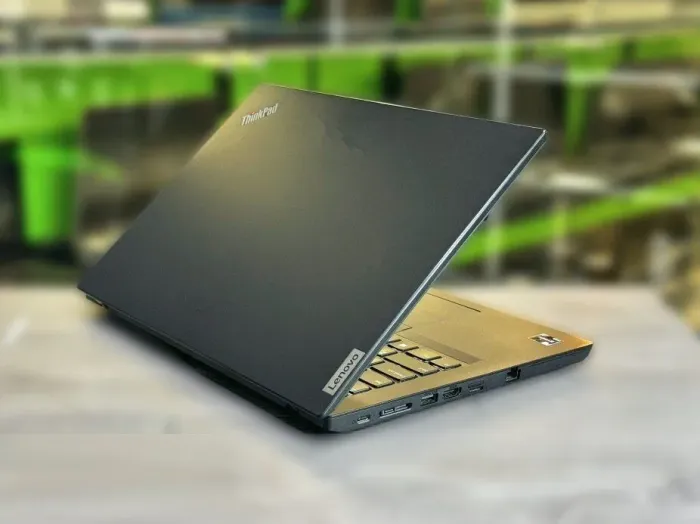 Ультрабук Lenovo ThinkPad L14 Gen 1 / 14" (1920x1080) IPS / AMD Ryzen 5 Pro 4650U (6 (12) ядер по 2.1 - 4.0 GHz) / 16 GB DDR4 / 512 GB SSD M.2 / AMD Radeon RX Vega 6 Graphics / WebCam / Win 10 Pro б/в - зображення 5