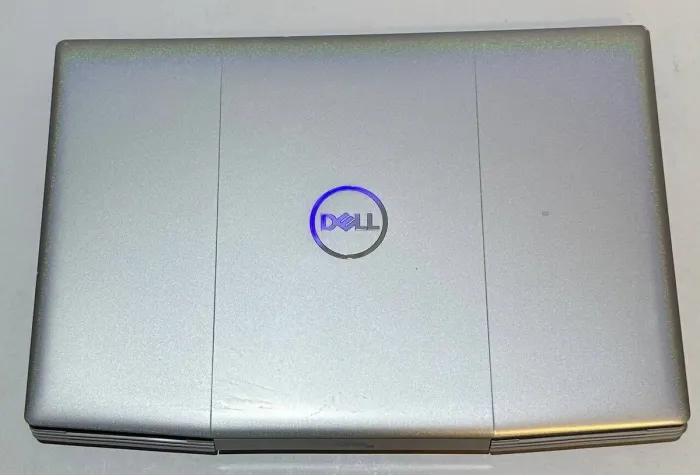 Ігровий ноутбук Dell G5 5505 / 15,6" (1920x1080) IPS / AMD Ryzen 5 4600H (6 (12) ядер по 3,0 - 4,0 ГГц) / 16 ГБ DDR4 / 256 ГБ SSD + 256 ГБ SSD / AMD Radeon RX 5600M, 6 ГБ GDDR6, 192-біт / Веб-камера б/в - изображение 4