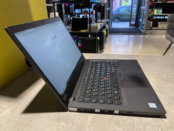 Ультрабук Lenovo ThinkPad T490 / 14" (1920x1080) IPS / Intel Core i5-8250U (4 (8) ядра по 1.6 - 3.4 GHz) / 16 GB DDR4 / 480 GB SSD / Intel UHD Graphics 620 / WebCam б/в - зображення 3