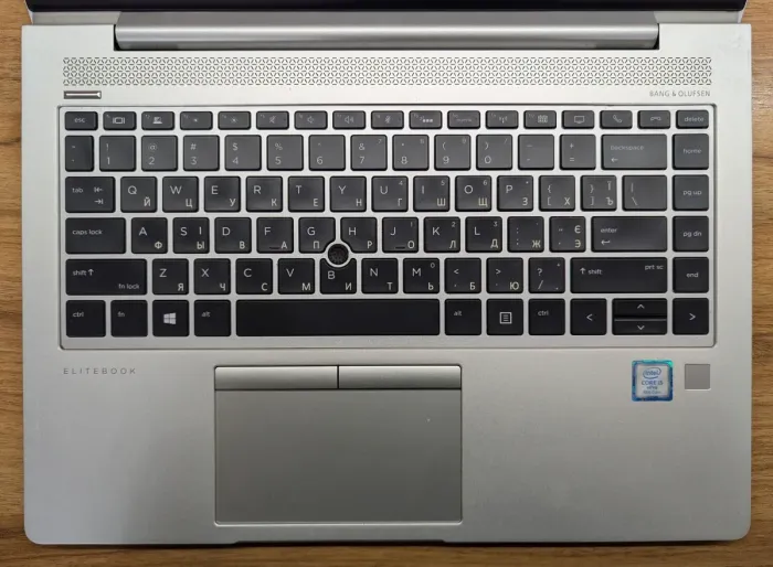 Ультрабук HP EliteBook 840 G5 / 14" (1920x1080) IPS / Intel Core i5-8350U (4 (8) ядра по 1.7 - 3.6 GHz) / 16 GB DDR4 / 512 GB SSD / Intel UHD Graphics 620 / WebCam / TouchID / Windows 10 б/в - зображення 9