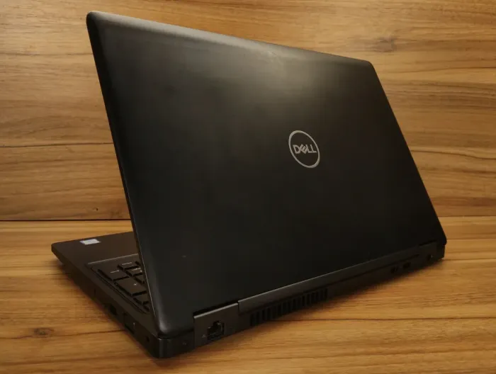 Ігровий ноутбук Dell Latitude 5591 / 15.6" (1920x1080) IPS / Intel Core i5-8400H (4 ядра по 2.5 - 4.2 GHz) / 16 GB DDR4 / 512 GB SSD / nVidia GeForce MX130, 2 GB GDDR5, 64-bit / WebCam б/в - зображення 7