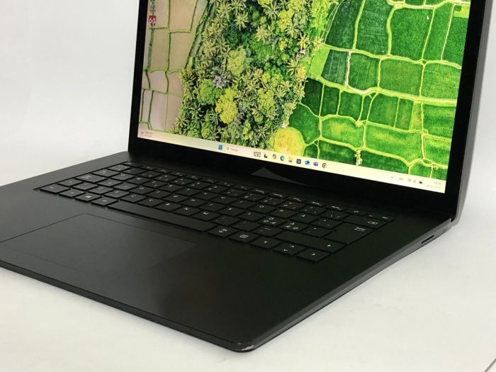 Ультрабук Б-клас Microsoft Surface Laptop 3 1872 / 15" (2496x1664) IPS Touch / Intel Core i7-1065G7 (4 (8) ядра по 1.3 - 3.9 GHz) / 16 GB DDR4 / 256 GB SSD NVMe / Intel Iris Plus Graphics / WebCam / Win 11 Pro б/в - зображення 9