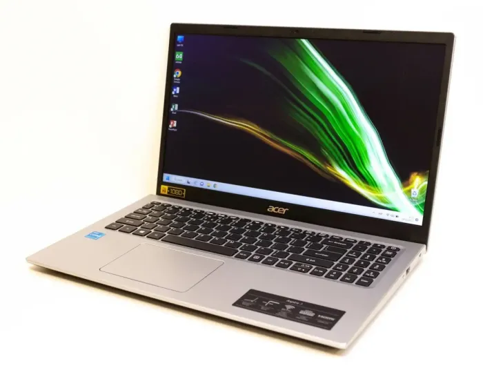 Ультрабук Б-класс Acer Aspire 3 A315-58-33ZG / 15.6" TN / Intel Core i3-1115G4 (2(4) ядра по 4.1GHz) / 4GB DDR4 / 128GB SSD M.2 / UHD Graphics / WebCam / HDMI б/в - зображення 4