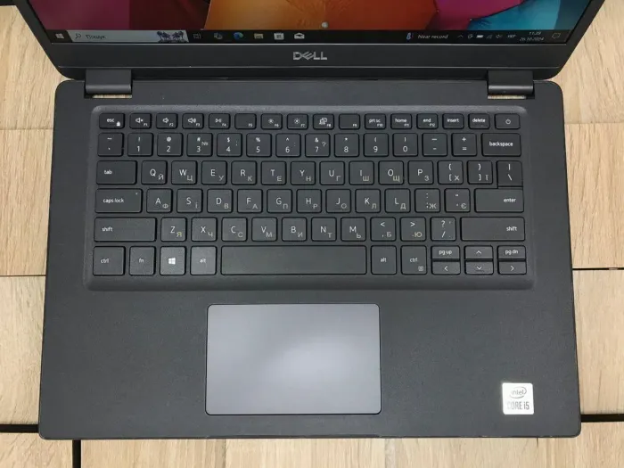 Ультрабук Б-клас Dell Latitude 3410 / 14" (1920x1080) IPS / Intel Core i5-10210U (4 (8) ядра по 1.6 - 4.2 GHz) / 8 GB DDR4 / 256 GB SSD M.2 / nVidia GeForce MX230, 2 GB GDDR5, 64-bit / WebCam / Windows 10 б/в - зображення 4