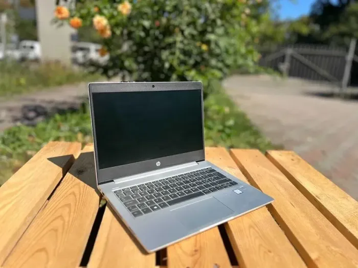 Ультрабук HP ProBook 430 G6 / 13.3" (1366x768) TN / Intel Core i3-8145U (2 (4) ядра по 2.1 - 3.9 GHz) / 8 GB DDR4 / 256 GB SSD M.2 / Intel UHD Graphics / WebCam / Windows 10 Pro б/в - зображення 5