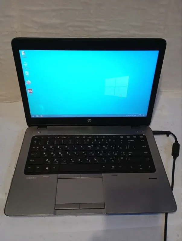 Ультрабук Б-клас HP EliteBook 840 G1 / 14" (1366x768) TN / Intel Core i5-4300U (2 (4) ядра по 1.9 - 2.9 GHz) / 8 GB DDR3 / 500 GB SSD / Intel HD Graphics 4400 / WebCam / АКБ не тримає б/в - зображення 2