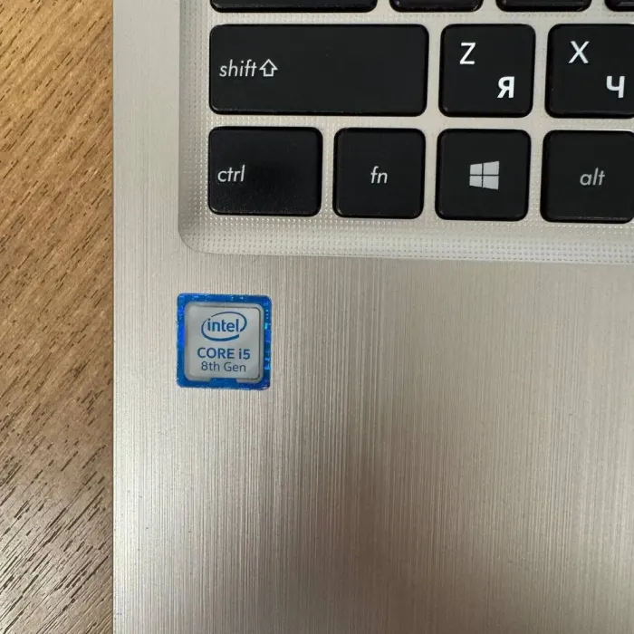 Ноутбук Б-клас Asus VivoBook X540UAR / 15.6" (1920x1080) IPS / Intel Core i5-8250U (4 (8) ядра по 1.6 - 3.4 GHz) / 8 GB DDR4 / 256 GB SSD / Intel UHD Graphics 620 / WebCam б/в - зображення 8