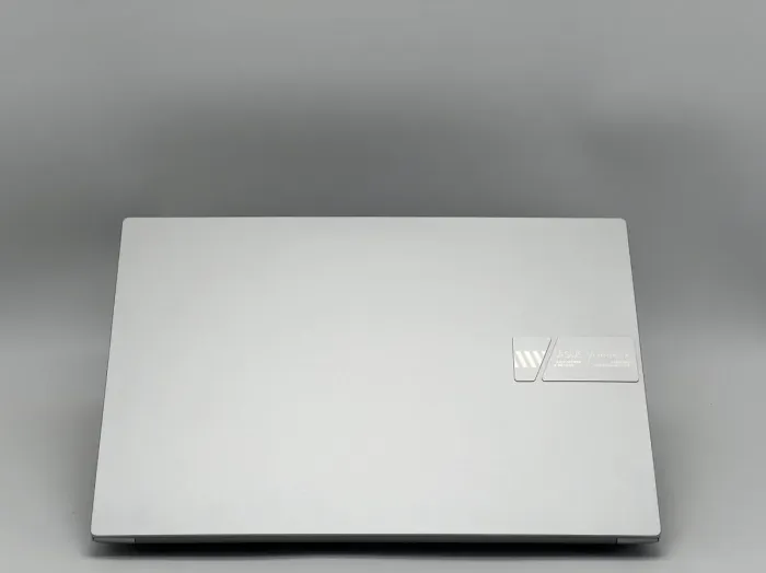 Ігровий ультрабук Asus Vivobook Pro 16X K3605V / 16" (1920x1200) IPS / Intel Core i9-13900H (14 (20) ядер по 4,1 - 5,4 ГГц) / 32 ГБ DDR4 / 960 ГБ SSD / nVidia GeForce RTX 4050, 6 ГБ GDDR6, 96-біт / Веб-камера б/в - зображення 5