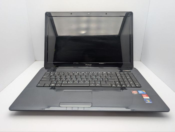 Ноутбук Asus A72J / 15.6" (1366x768) TN / Intel Core i3-350M (2 (4) ядра по 2.2 GHz) / 6 GB DDR3 / 320 GB HDD / AMD Radeon HD 5740, 1 GB GDDR3, 64-bit / WebCam / DVD-ROM б/в - зображення 3