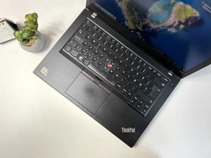 Ультрабук Lenovo ThinkPad A485 / 14" (1920x1080) IPS / AMD Ryzen 5 2500U (4 (8) ядра по 2.0 - 3.6 GHz) / 16 GB DDR4 / 256 GB SSD M.2 / AMD Radeon RX Vega 8 Graphics / WebCam / Win 10 Pro б/в - зображення 9