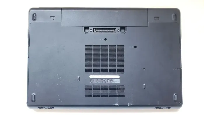 Ігровий ноутбук Б-клас Dell Latitude E6540 / 15.6" (1920x1080) IPS / Intel Core i7-4610M (2 (4) ядра по 3.0 - 3.7 GHz) / 8 GB DDR3 / 256 GB SSD + 500 GB HDD / AMD Radeon HD 8790M, 2 GB GDDR5, 128-bit / WebCam б/в - зображення 9