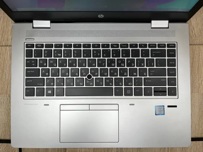Ноутбук Б-клас HP Probook 640 G4 / 14" (1366x768) TN / Intel Core i5-7300U (2 (4) ядра по 2.6 - 3.5 GHz) / 8 GB DDR4 / 256 GB SSD / Intel HD Graphics 620 / WebCam / Fingerprint / HDMI б/в - зображення 4