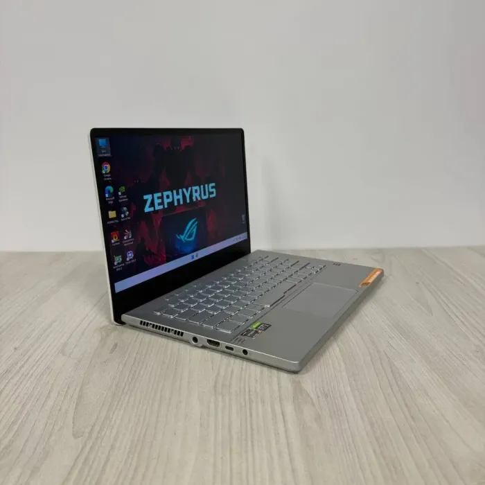Ігровий ноутбук Б-клас Asus ROG Zephyrus G14 GA401QM / 14" (2560x1440) IPS / AMD Ryzen 9 5900HS (8 (16) ядер по 3.0 - 4.6 GHz) / 16 GB DDR4 / 512 GB SSD NVMe / nVidia GeForce RTX 3060, 6 GB GDDR6, 192-bit б/в - зображення 4