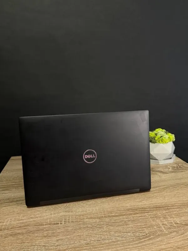Ультрабук Dell Latitude 7480 / 14" (1920x1080) TN / Intel Core i5-6300U (2 (4) ядра по 2.4 - 3.0 GHz) / 16 GB DDR4 / 128 GB SSD M.2 / Intel HD Graphics 520 / WebCam / Win 10 б/в - зображення 3
